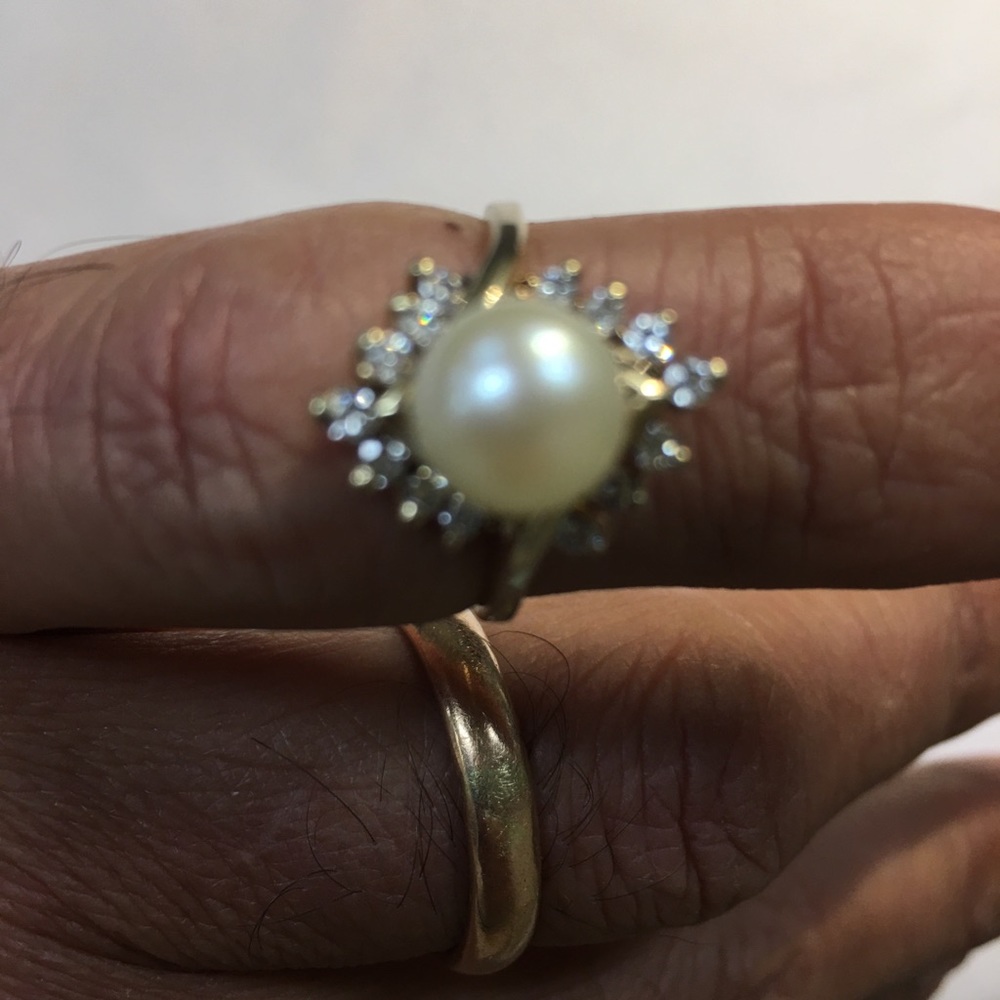 14K yellow gold stamped diamonds ring - Picture 4 of 5